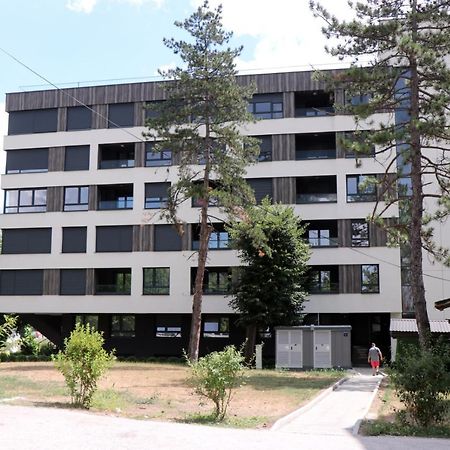 Apartman Kami Tuzla Esterno foto