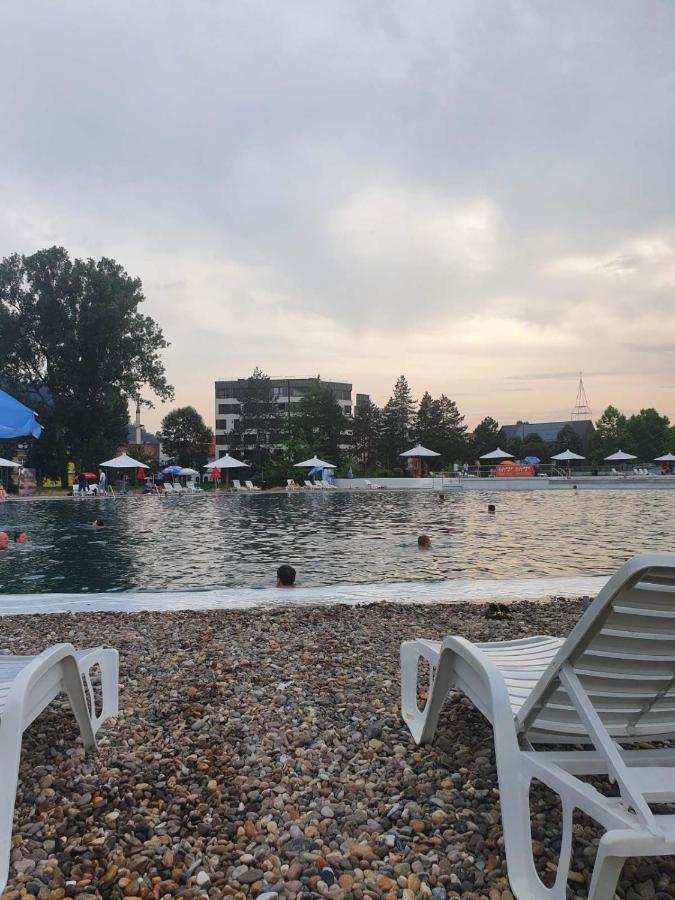Apartman Kami Tuzla Esterno foto